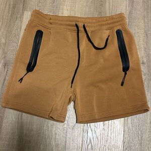 BKC Tan men’s shorts with black zippers